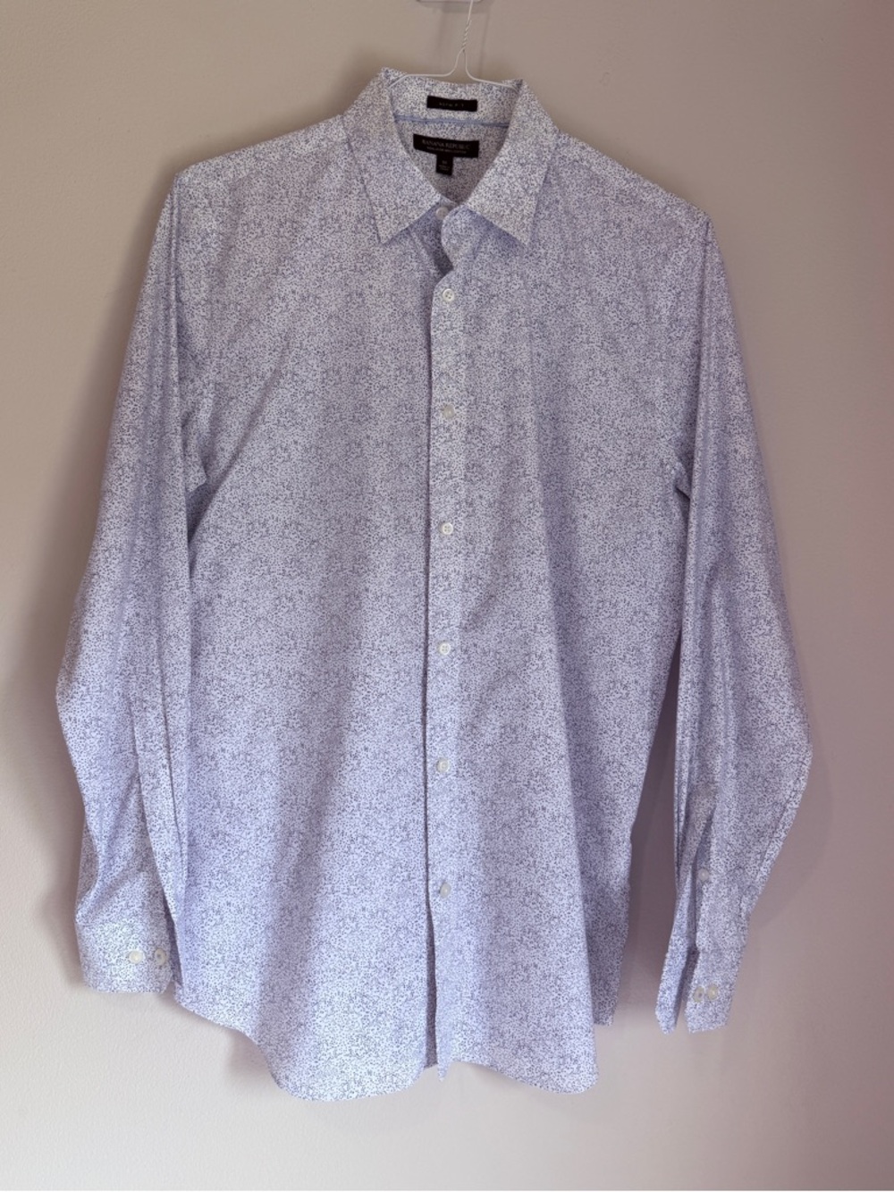 Banana Republic Men’s Slim Fit Light Blue Microprint Dress Shirt Size M